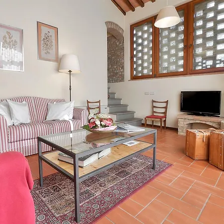 Farm stay Podere Le Rondini Montespertoli